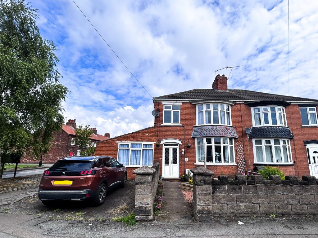 4 bed semidetached house for sale in Rowland Road, Scunthorpe DN16 Zoopla