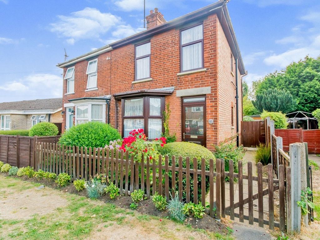 3 bed semidetached house for sale in Stow Road, Wisbech PE13 Zoopla