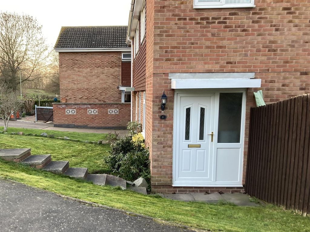 3 bed semidetached house to rent in Field Avenue, Shepshed