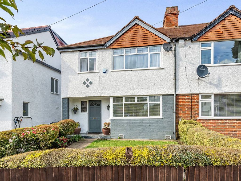 3 bed semidetached house for sale in Stanford Road, Norbury, London