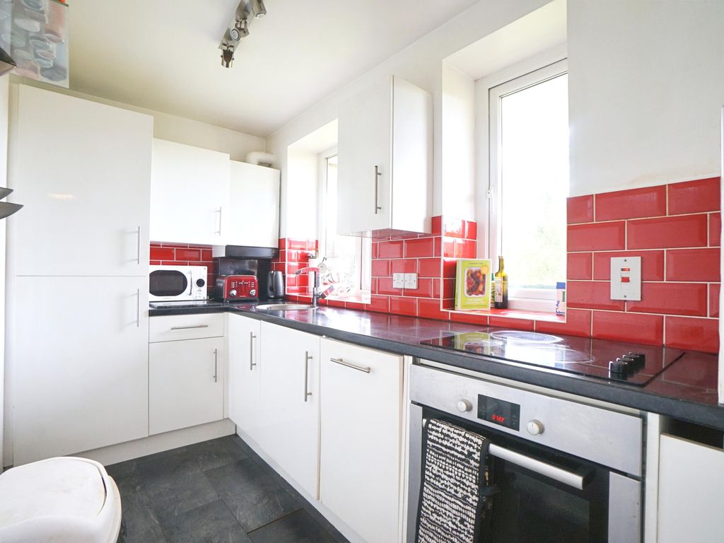 2 bed flat for sale in Eccles New Road, Salford M5 Zoopla