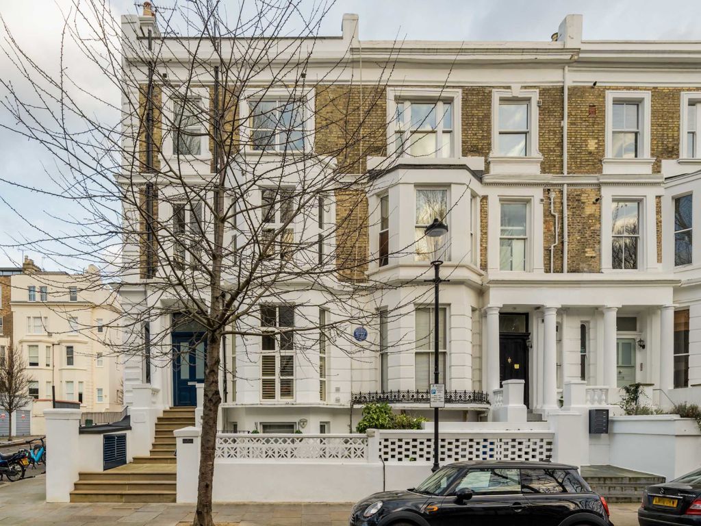 2 bed flat for sale in Russell Road, London W14, £1,100,000 Zoopla