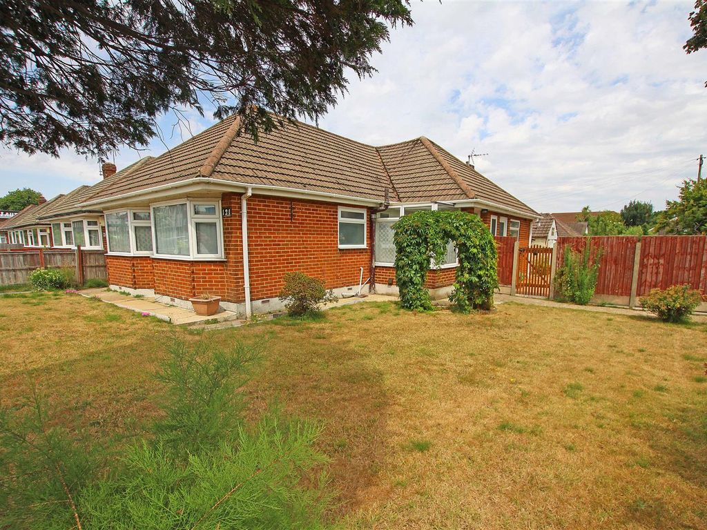 3 bed detached bungalow for sale in Castle Lane West, Bournemouth BH9