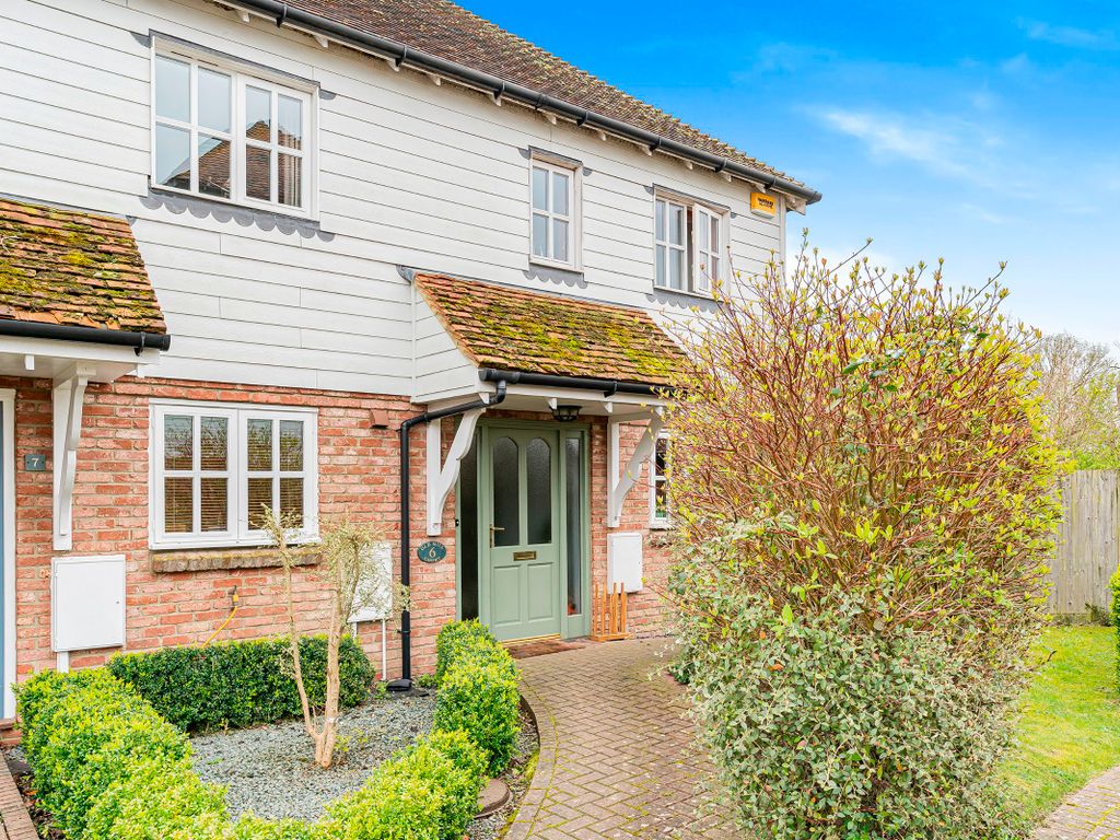 3 bed end terrace house for sale in Old Mill Court, Biddenden, Ashford