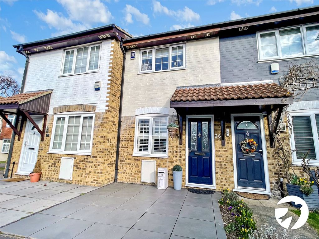 1 bed terraced house for sale in Brewers Field, Wilmington, Dartford