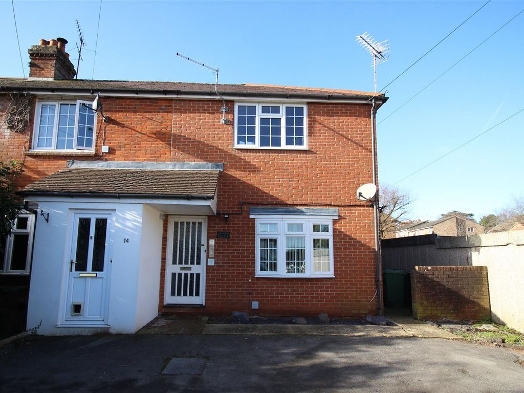 1 bed flat to rent in Forest Road, Bordon GU35 Zoopla