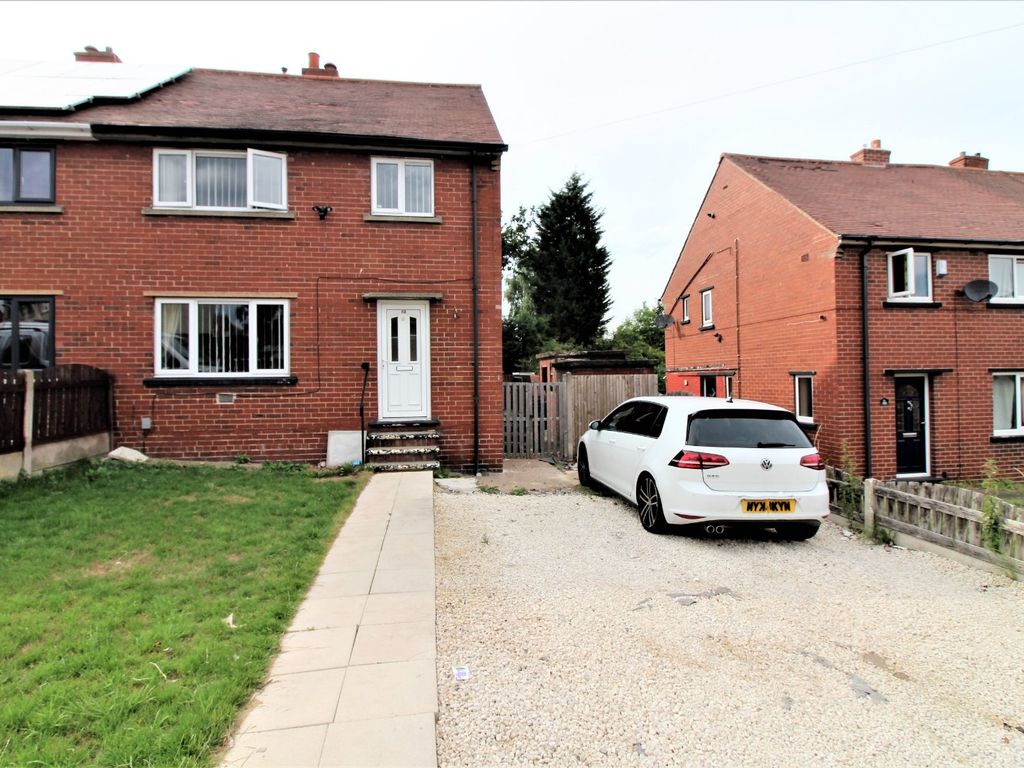 3 bed semidetached house for sale in Rose Grove, Wombwell, Barnsley