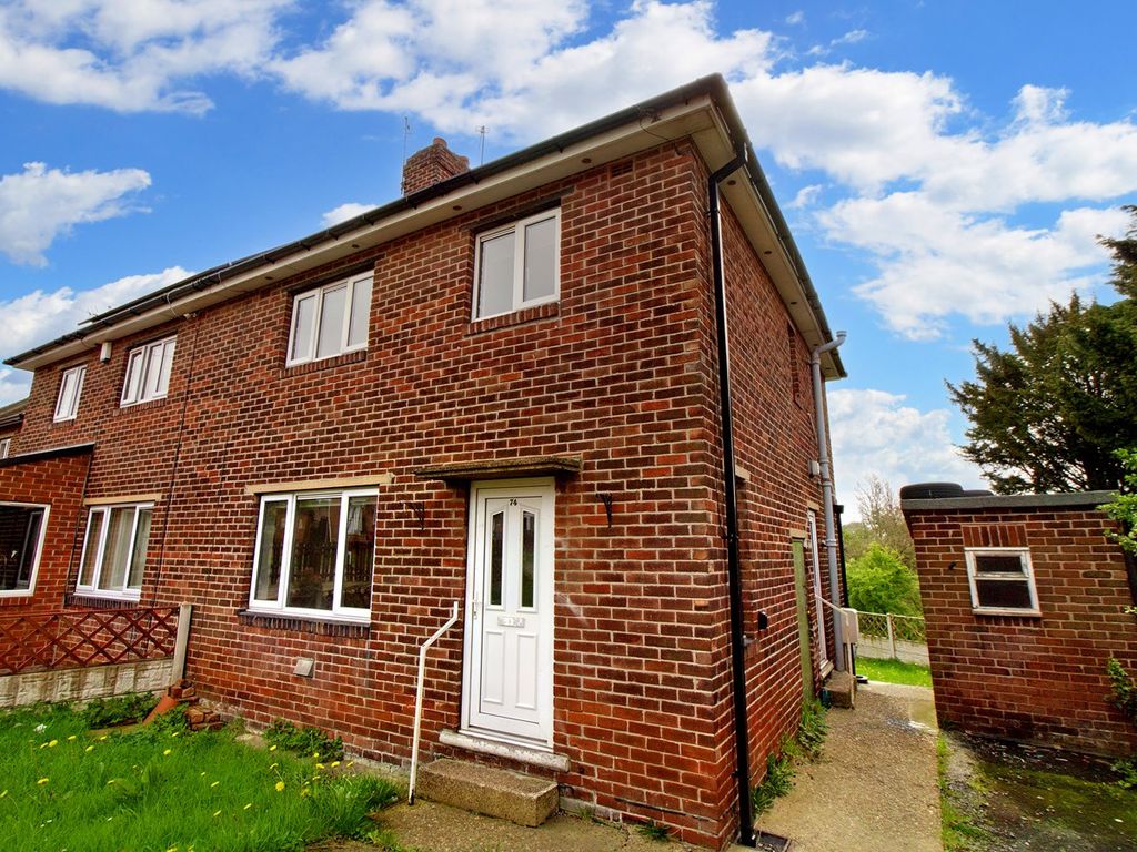 3 bed semidetached house for sale in Lilac Crescent, Hoyland, Barnsley