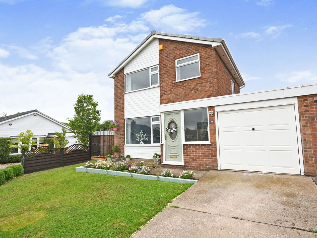 3 bed detached house for sale in St. Andrews Crescent, SuttonIn