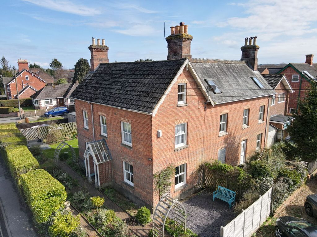 4 bed semidetached house for sale in Leigh Road, Wimborne BH21 Zoopla
