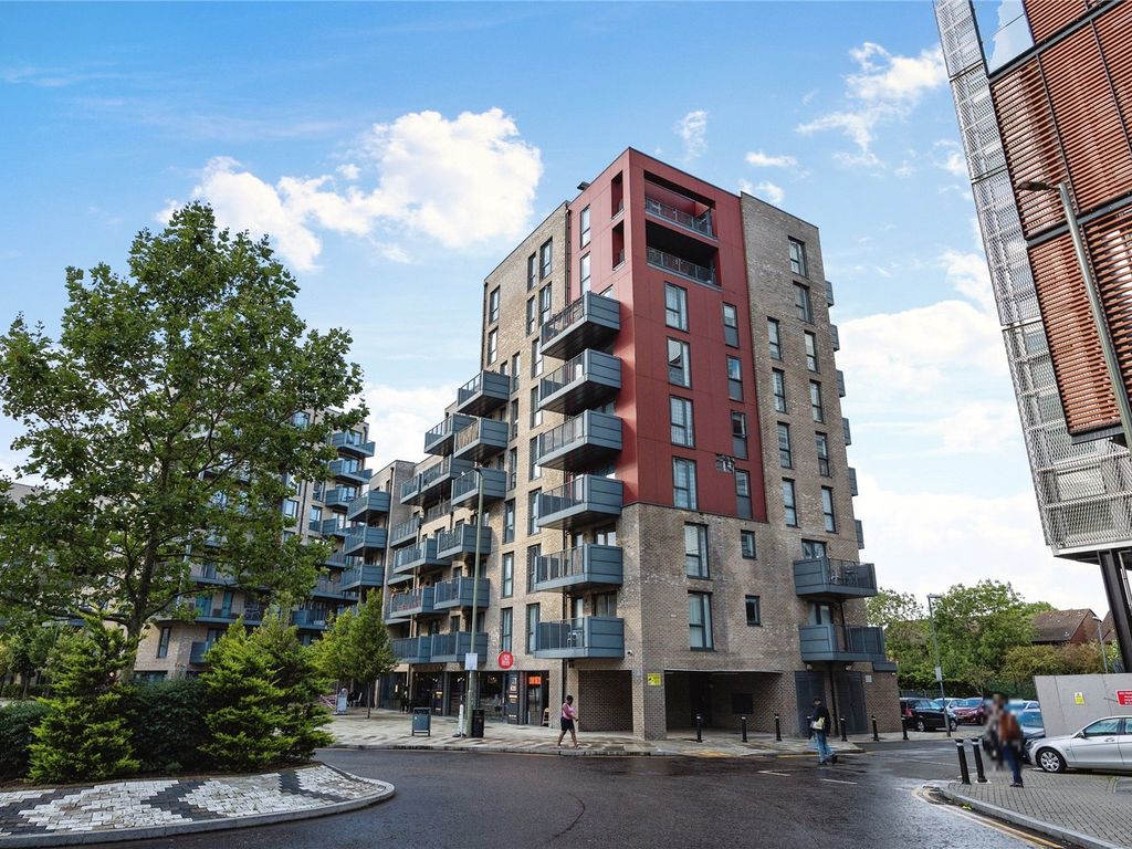 1 bed flat for sale in Charcot Road, London NW9, £260,000 Zoopla