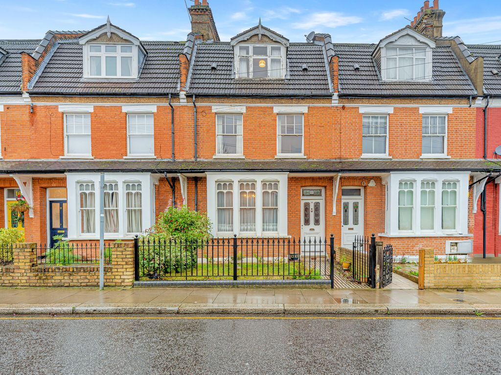 5 bed terraced house for sale in Wades Hill, Winchmore Hill N21, £