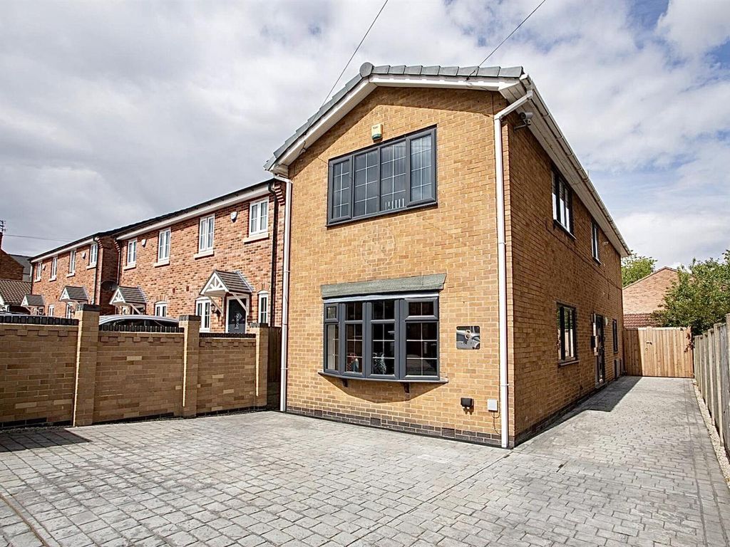 2 bed detached house for sale in Henry Street, Redhill, Nottingham NG5