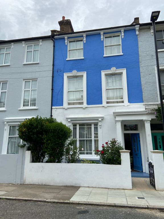 5 bed terraced house for sale in Alexander Road, Upper Holloway