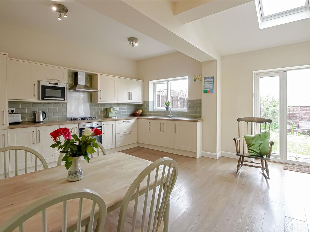 4 bed semidetached house for sale in The Esplanade, Rishton, Blackburn BB1, £275,000 Zoopla