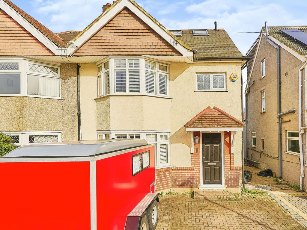 Whitton Waye, Hounslow TW3  