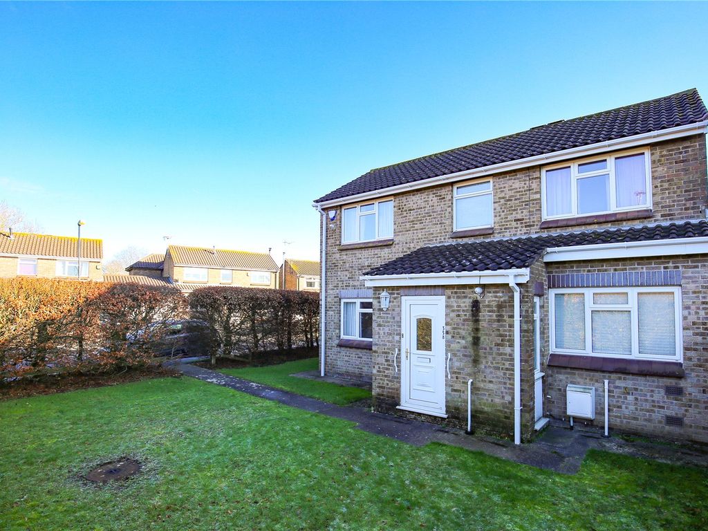 3 bed linkdetached house for sale in Charlton Road, Brentry, Bristol