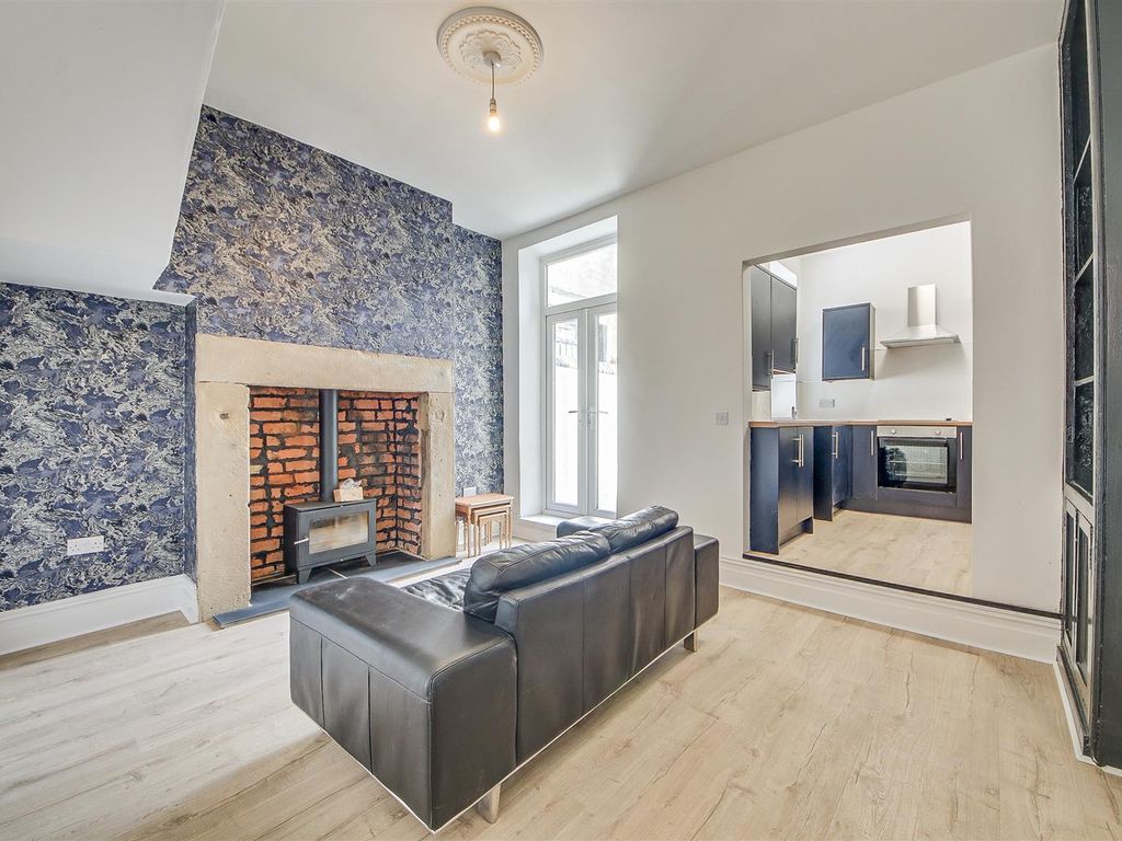 4 bed semidetached house for sale in Nelson Street, Southport PR8, £