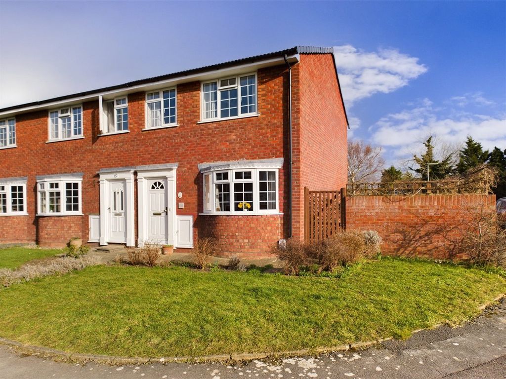 Somertons Close, Guildford, Surrey GU2  