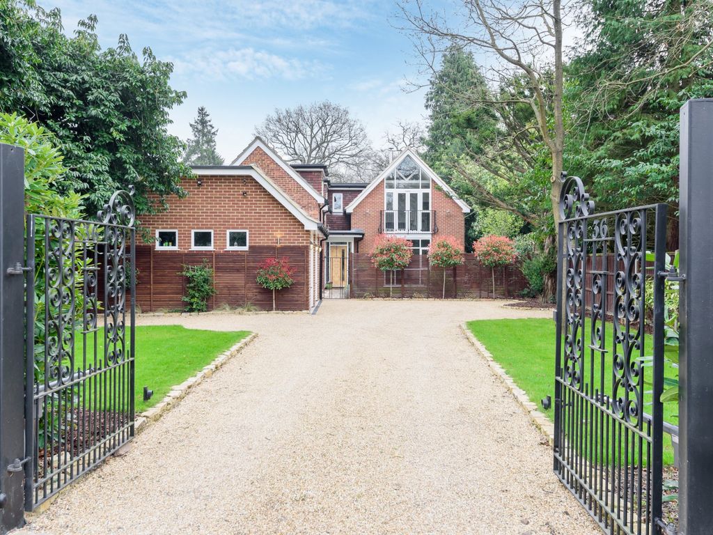 5 bed detached house for sale in Dartnell Park Road, West Byfleet KT14