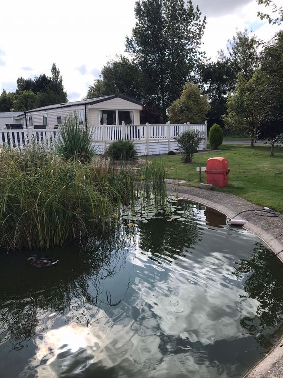 3 bed mobile/park home for sale in Southview Leisure Park, Skegness PE25, £21,995 Zoopla