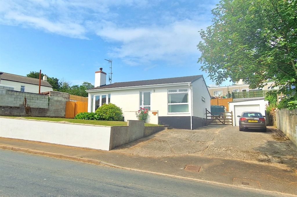 3 bed detached bungalow for sale in Guildford Road, Hayle TR27 Zoopla