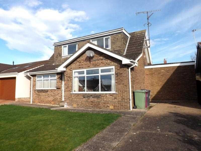 3 bed bungalow for sale in Cavendish Drive, Clowne, Chesterfield S43, £