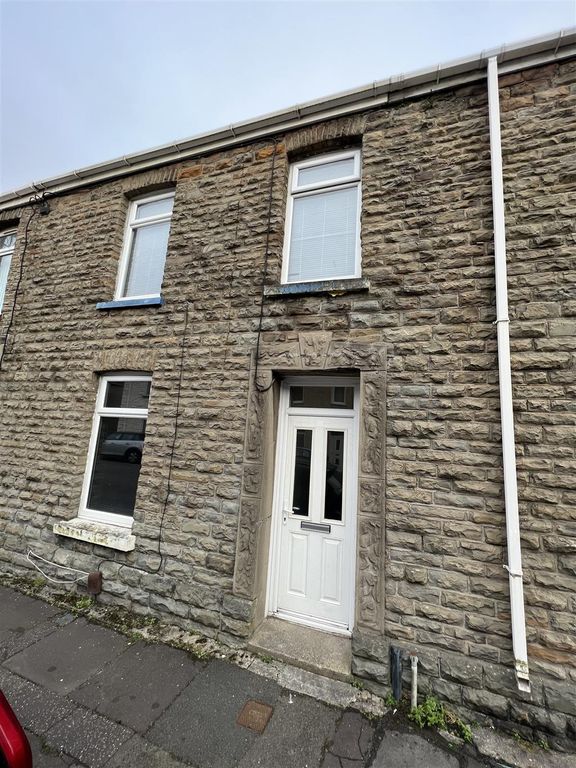 3 bed property to rent in Thomas Street, Briton Ferry, Neath SA11 Zoopla