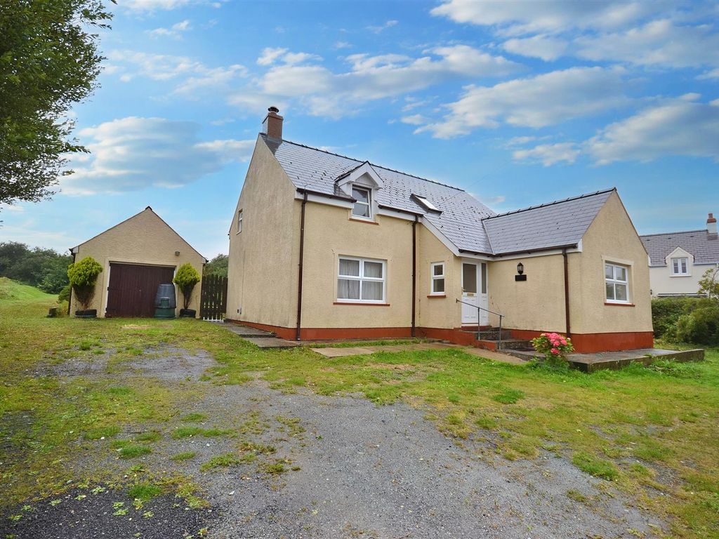 4 bed detached house for sale in Glebe Lane, Marloes, Haverfordwest