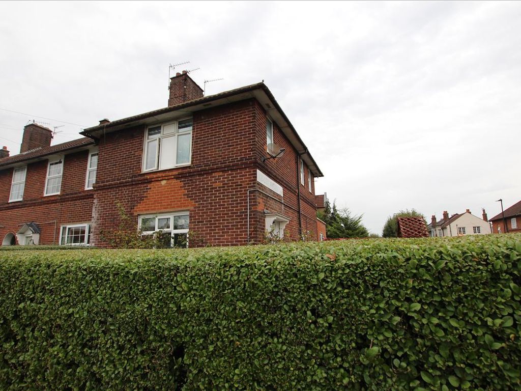 3 bed end terrace house to rent in The Roundway, Tottenham, London N17