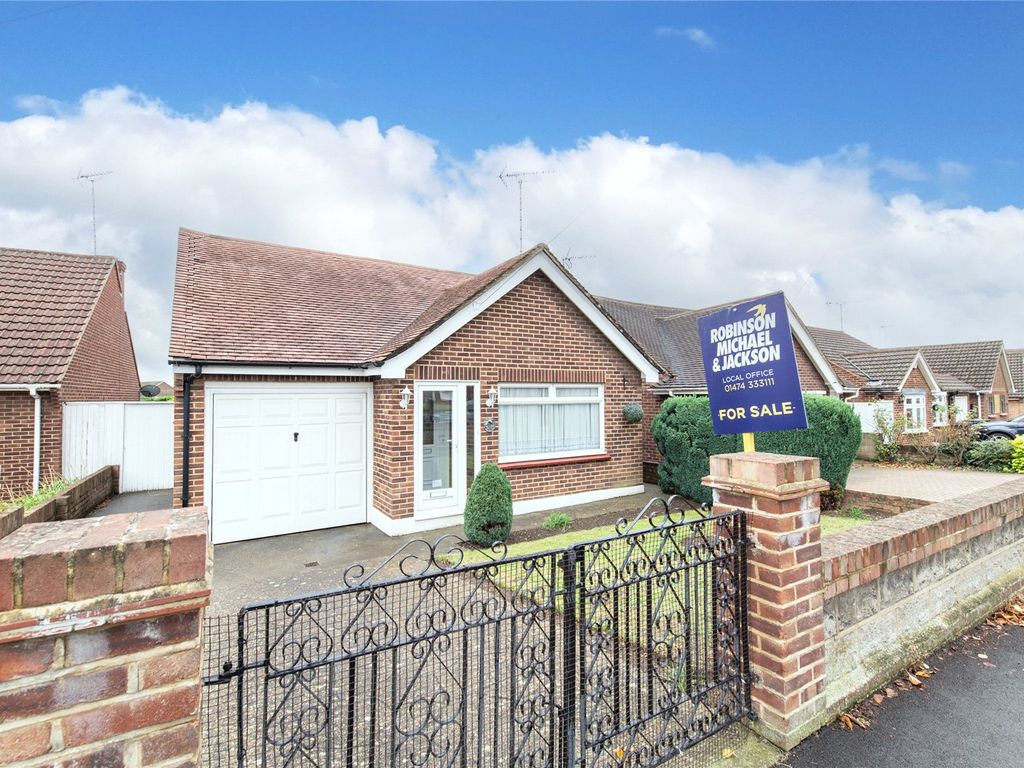 3 bed bungalow for sale in Tennyson Walk, Northfleet, Kent DA11, £