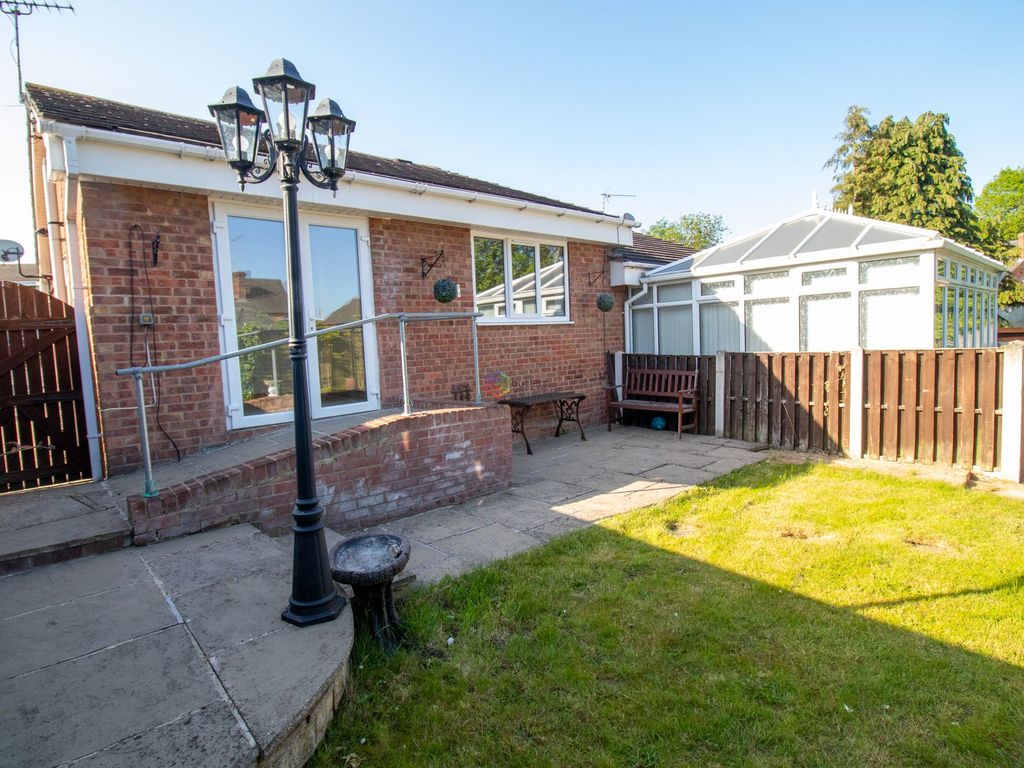 2 bed semidetached bungalow for sale in Wulfric Road, Eckington S21