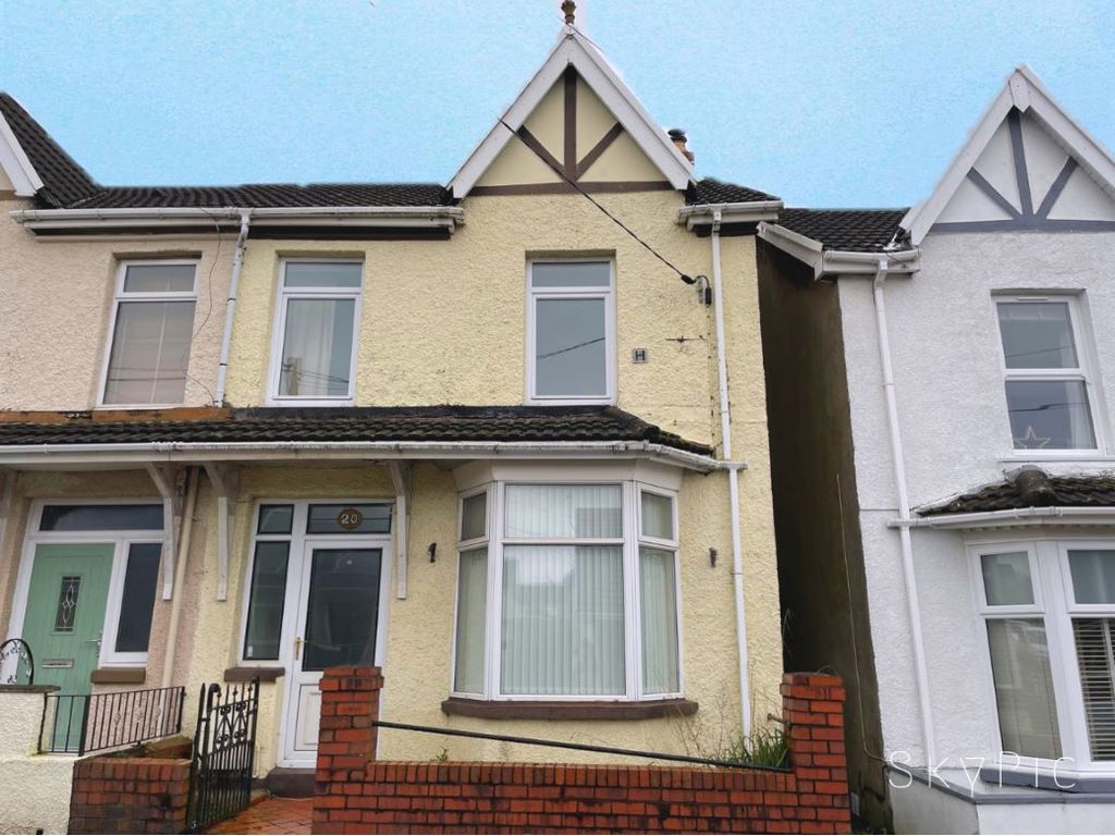 3 bed semidetached house for sale in North Road, Loughor, Swansea SA4