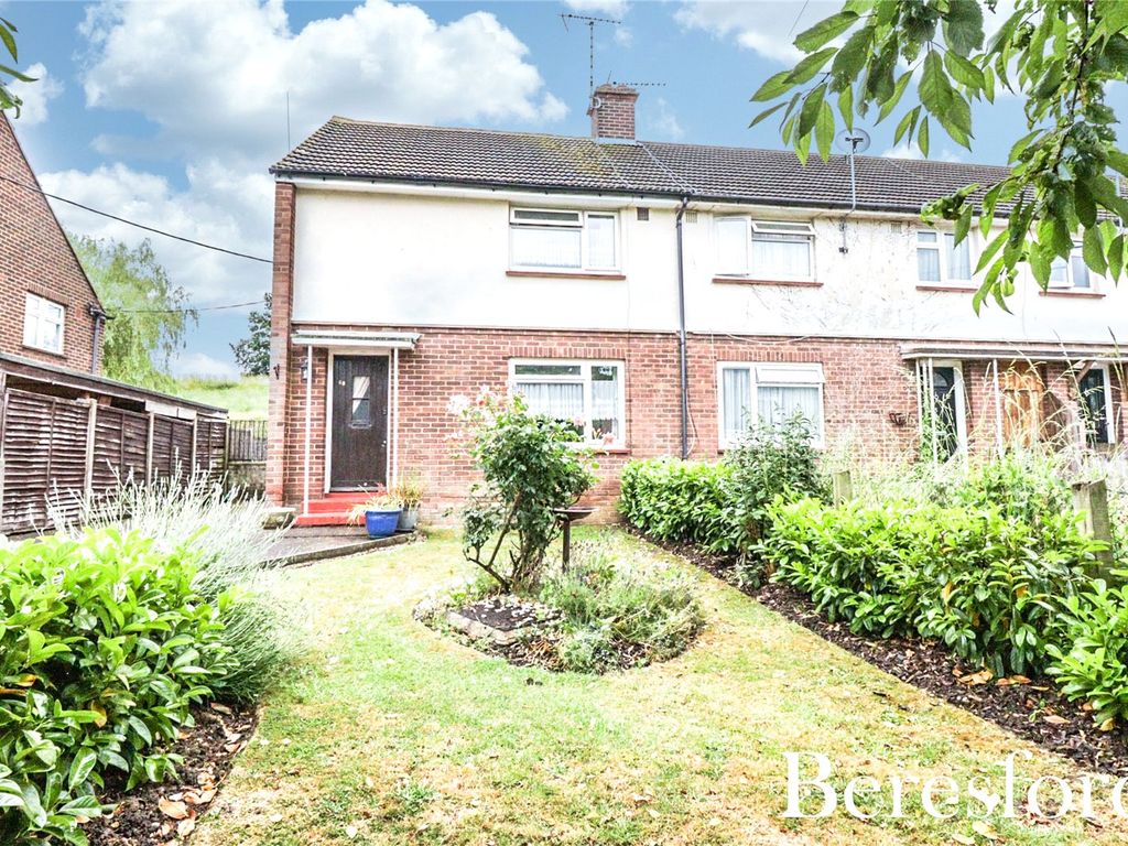3 bed end terrace house for sale in Mountney Close, Ingatestone CM4, £