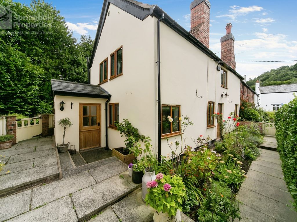 3 bed cottage for sale in Bates Lane, Frodsham, Cheshire WA6, £295,000