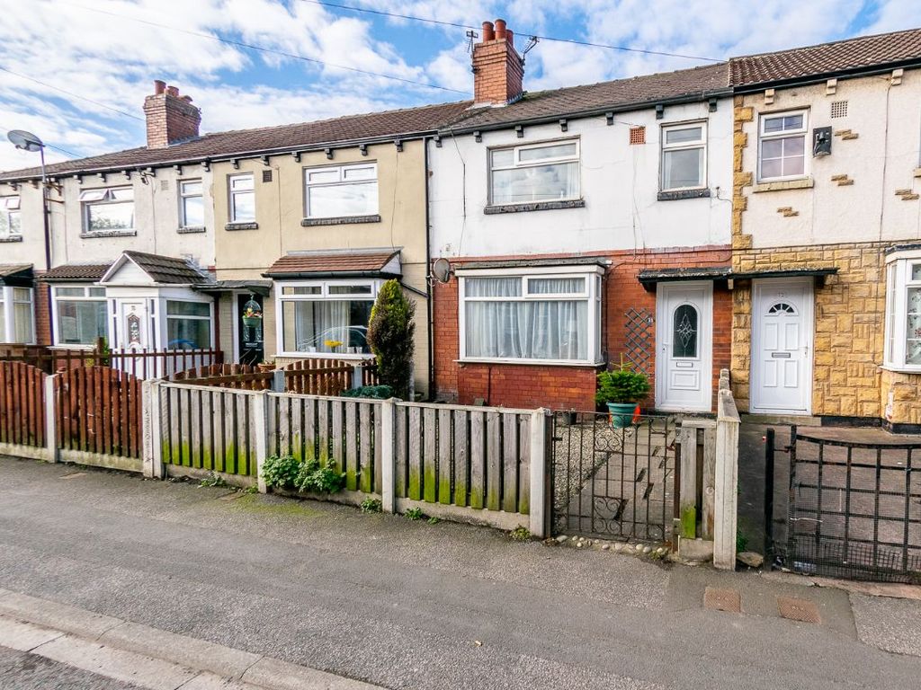 3 bed terraced house for sale in Beeston, Leeds LS11 Zoopla