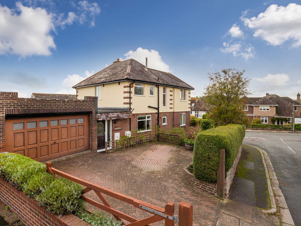 Thorne Park Road, Torquay TQ2