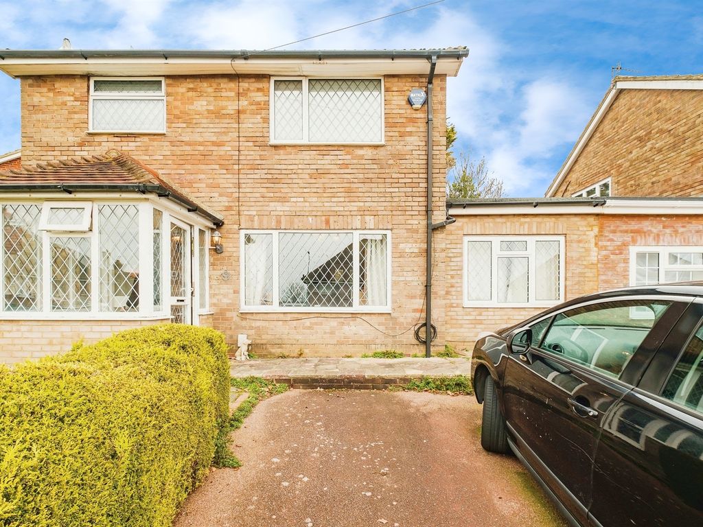 3 bed detached house for sale in King Vi Drive, Hove BN3, £