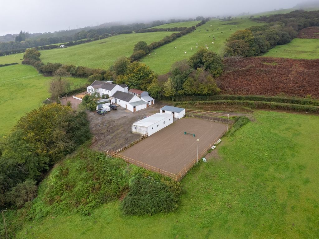 5 bed detached house for sale in Talbot Green, Pontyclun, Rhondda Cynon