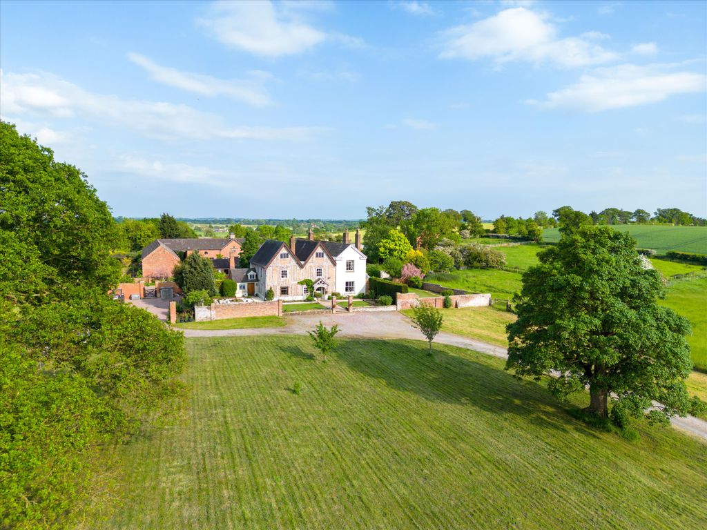 6 bed detached house for sale in Bletchley, Market Drayton, Shropshire