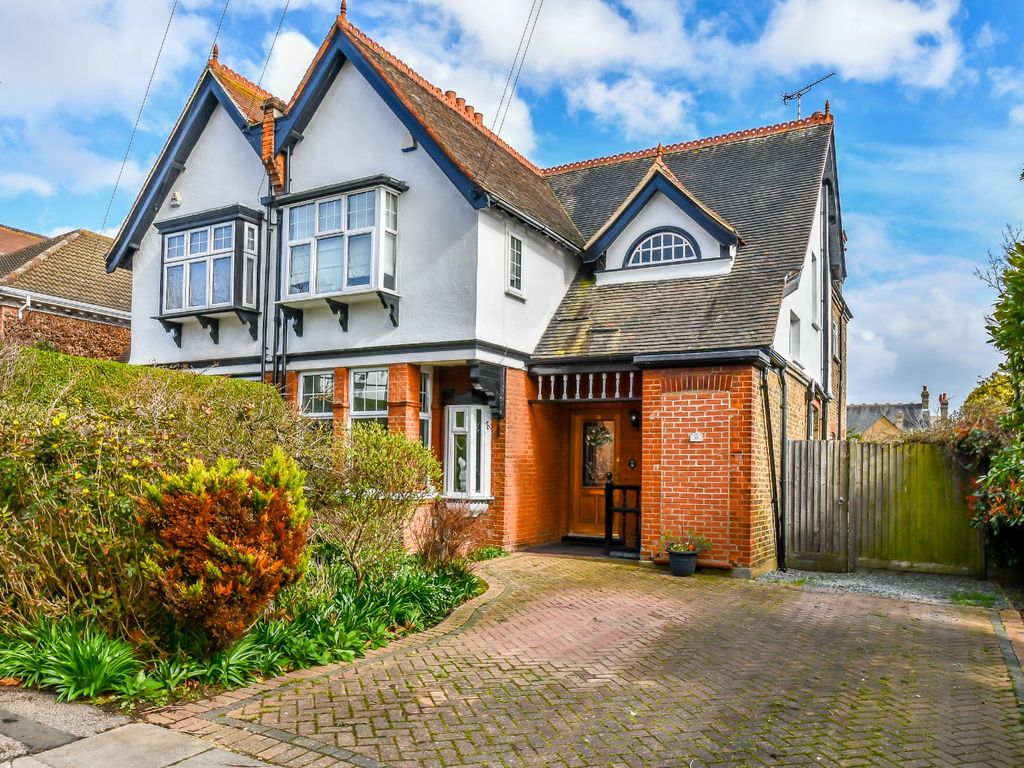 4 bed semidetached house for sale in Preston Road, WestcliffOnSea