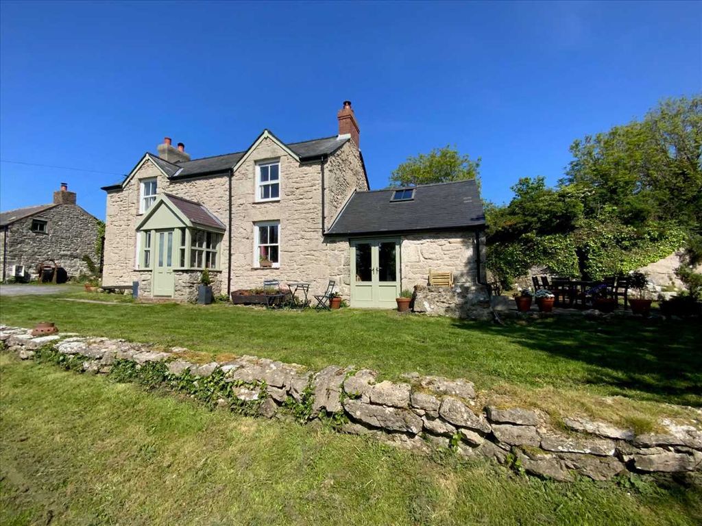 3 bed detached house for sale in Ty Felin, Llangoed, Beaumaris LL58