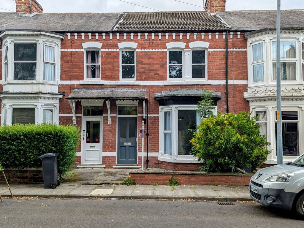 4 bed terraced house for sale in Beech Grove Road, Middlesbrough, North