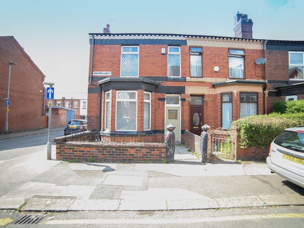 3 bed terraced house to rent in Wilkinson Street, Leigh, Greater