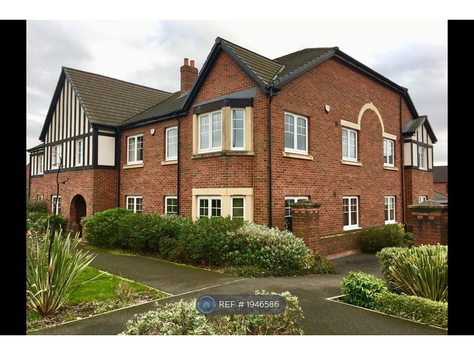 2 bed flat to rent in Durham Drive, Buckshaw Village, Chorley PR7, £795
