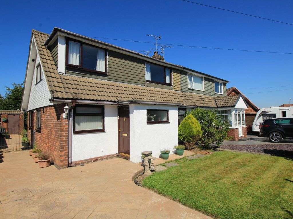 New home, 3 bed semidetached house for sale in Cotswold Crescent, Bury