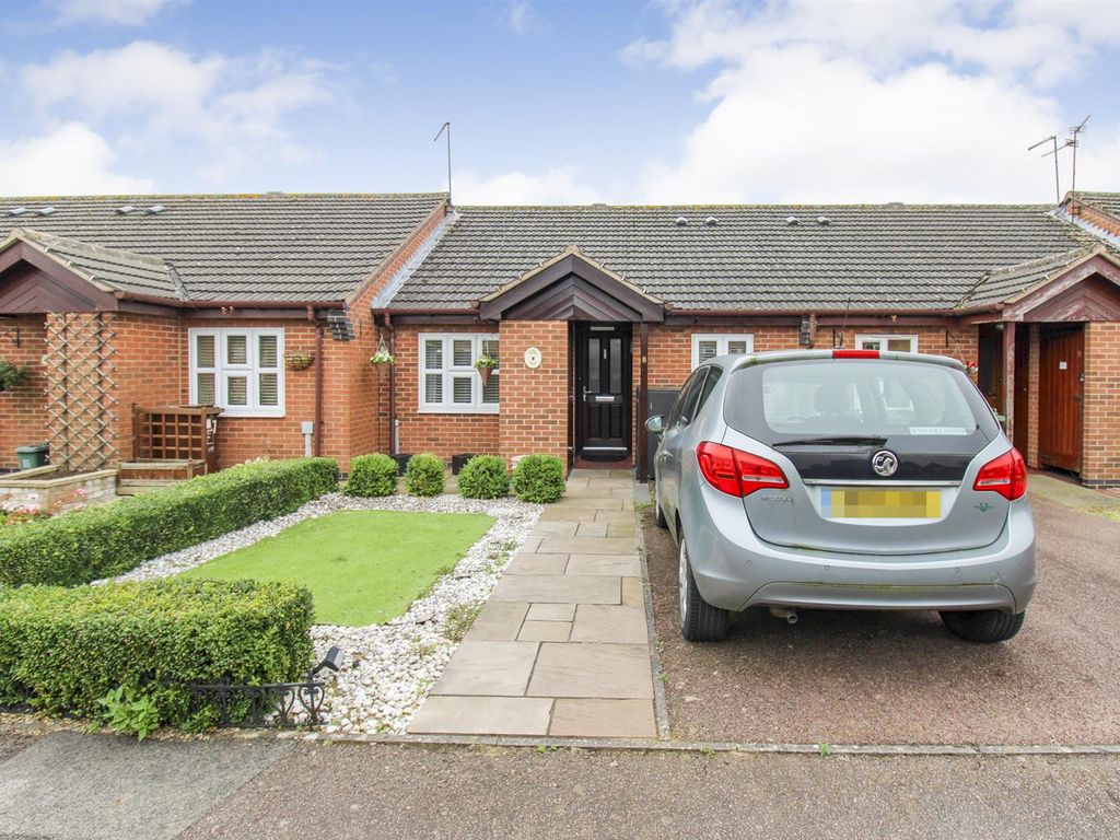 2 bed bungalow for sale in Driffield Grove, Corby NN17, £230,000 Zoopla