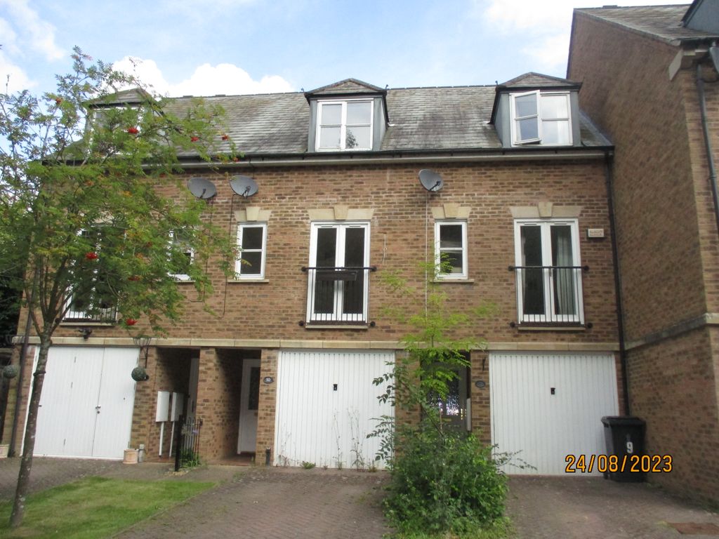 3 bed terraced house to rent in Old School Mews, Uppingham LE15, £950