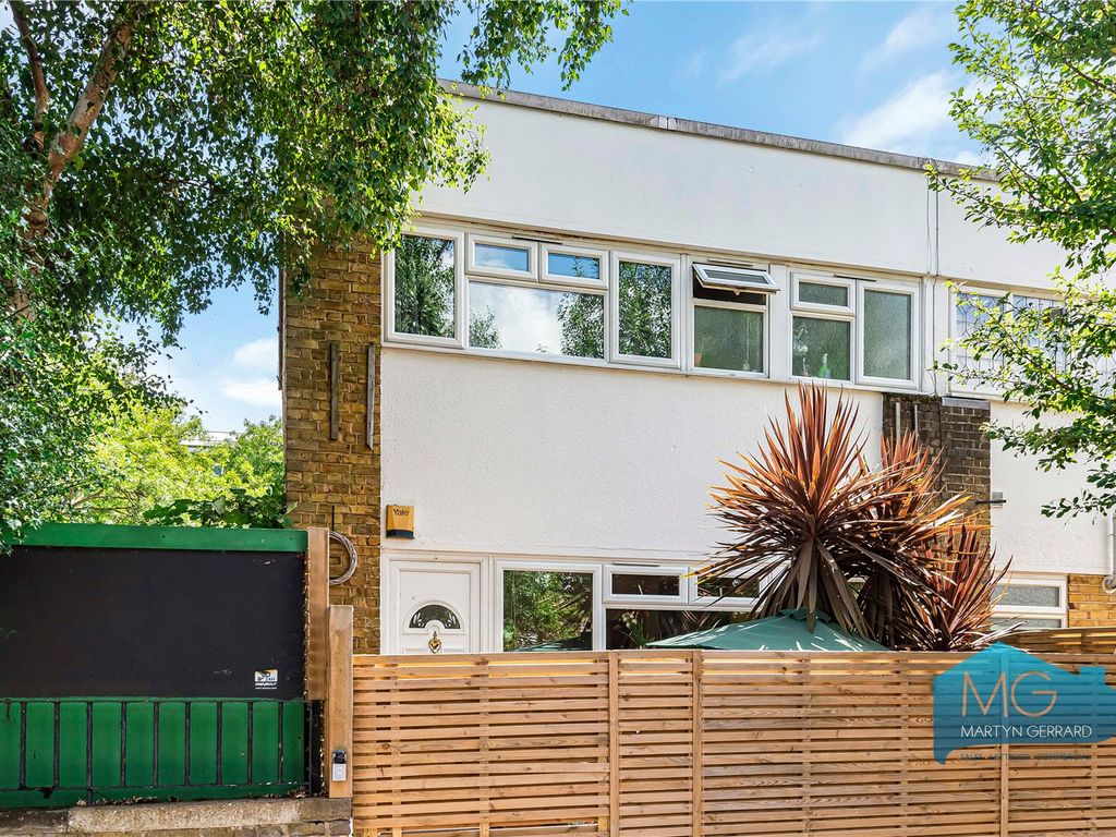 3 bed end terrace house for sale in Lamble Street, Kentish Town, London