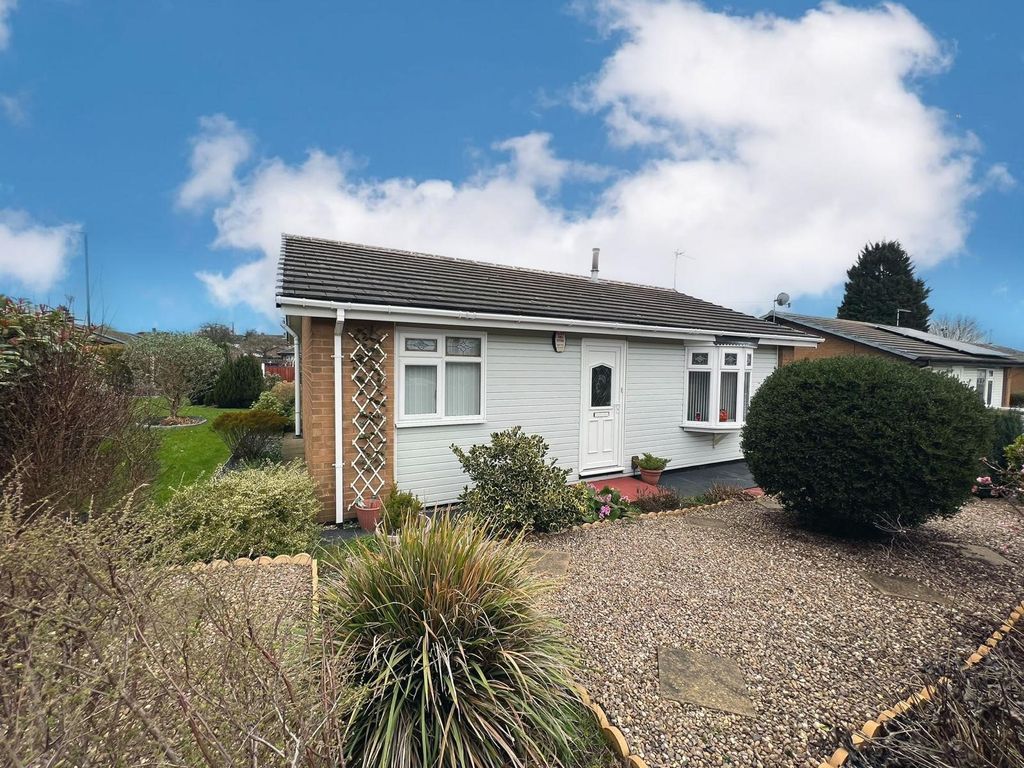 2 bed detached bungalow for sale in Wigman Road, Nottingham NG8 Zoopla
